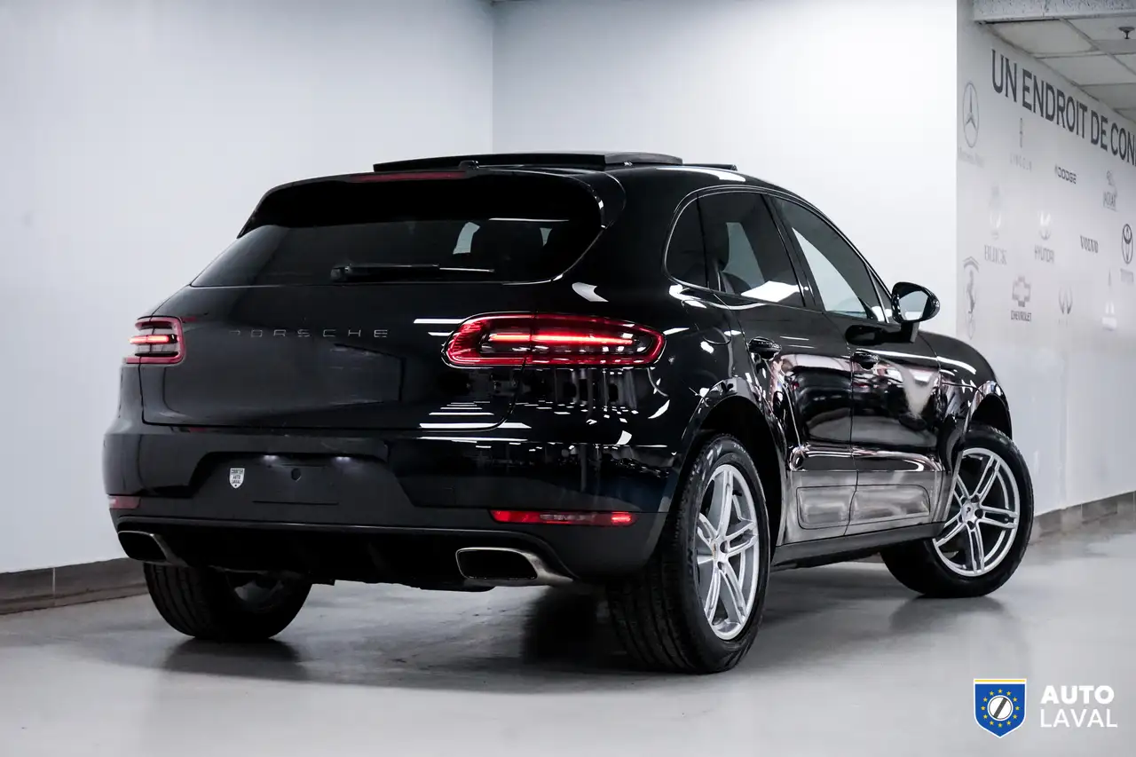 Porsche Macan снимка Porsche Macan