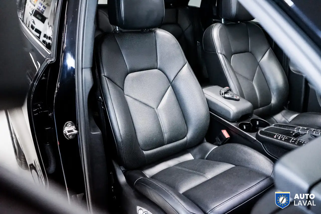 Porsche Macan снимка Porsche Macan