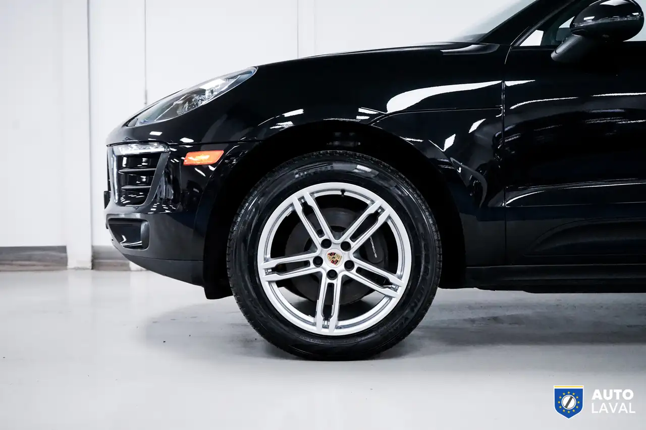 Porsche Macan снимка Porsche Macan