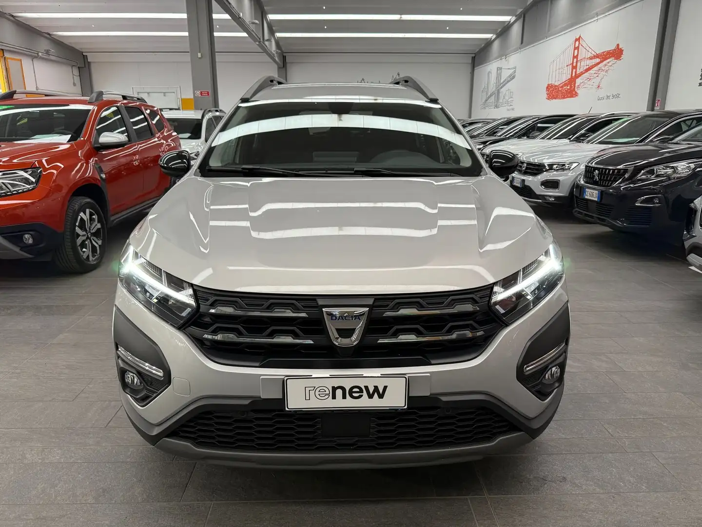 Dacia Jogger Extreme UP 1.0 tce 110cv 5 POSTI BENZINA Срібний - 2