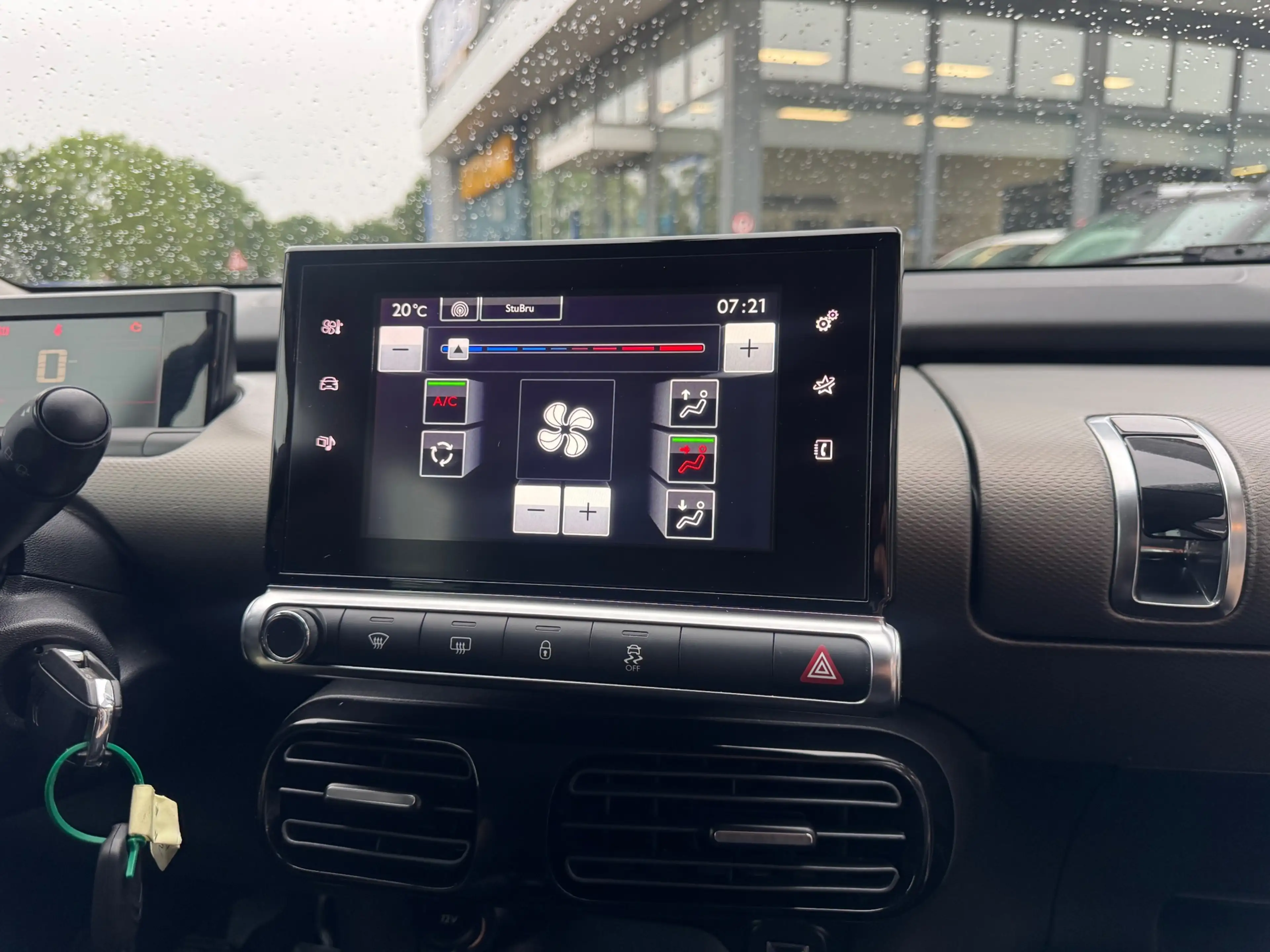 Citroen C4 Cactus 1.2 PureTech Feel Airco Cruise Navi — photo 14