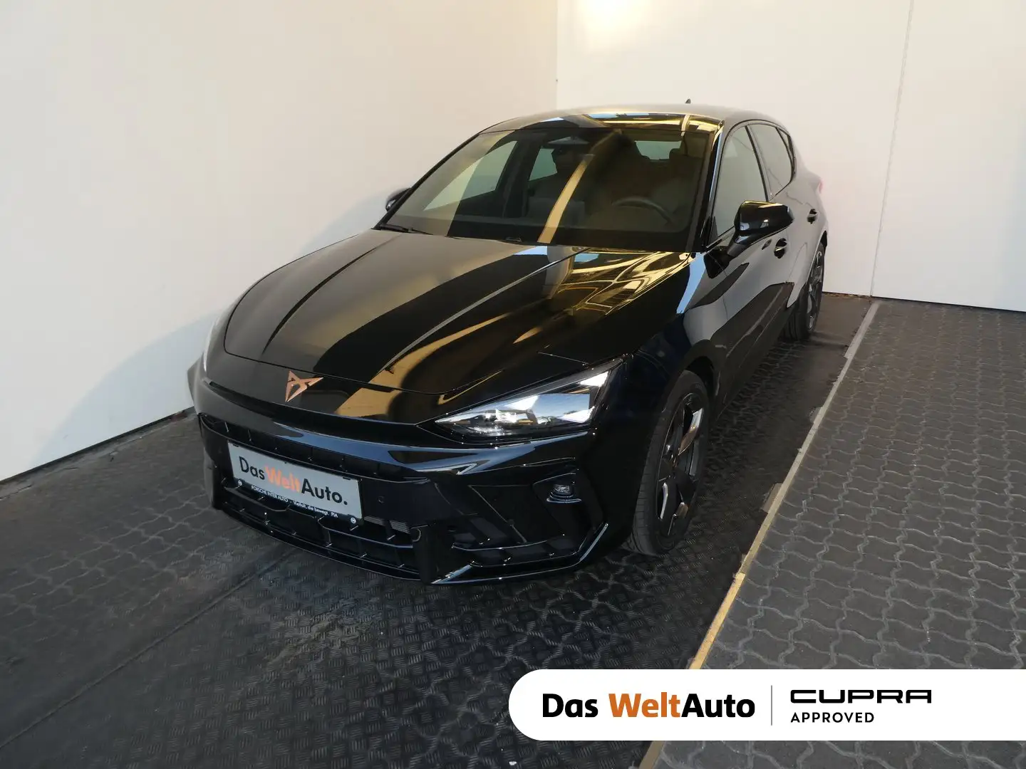 CUPRA Leon 1.5 TSI Schwarz - 1