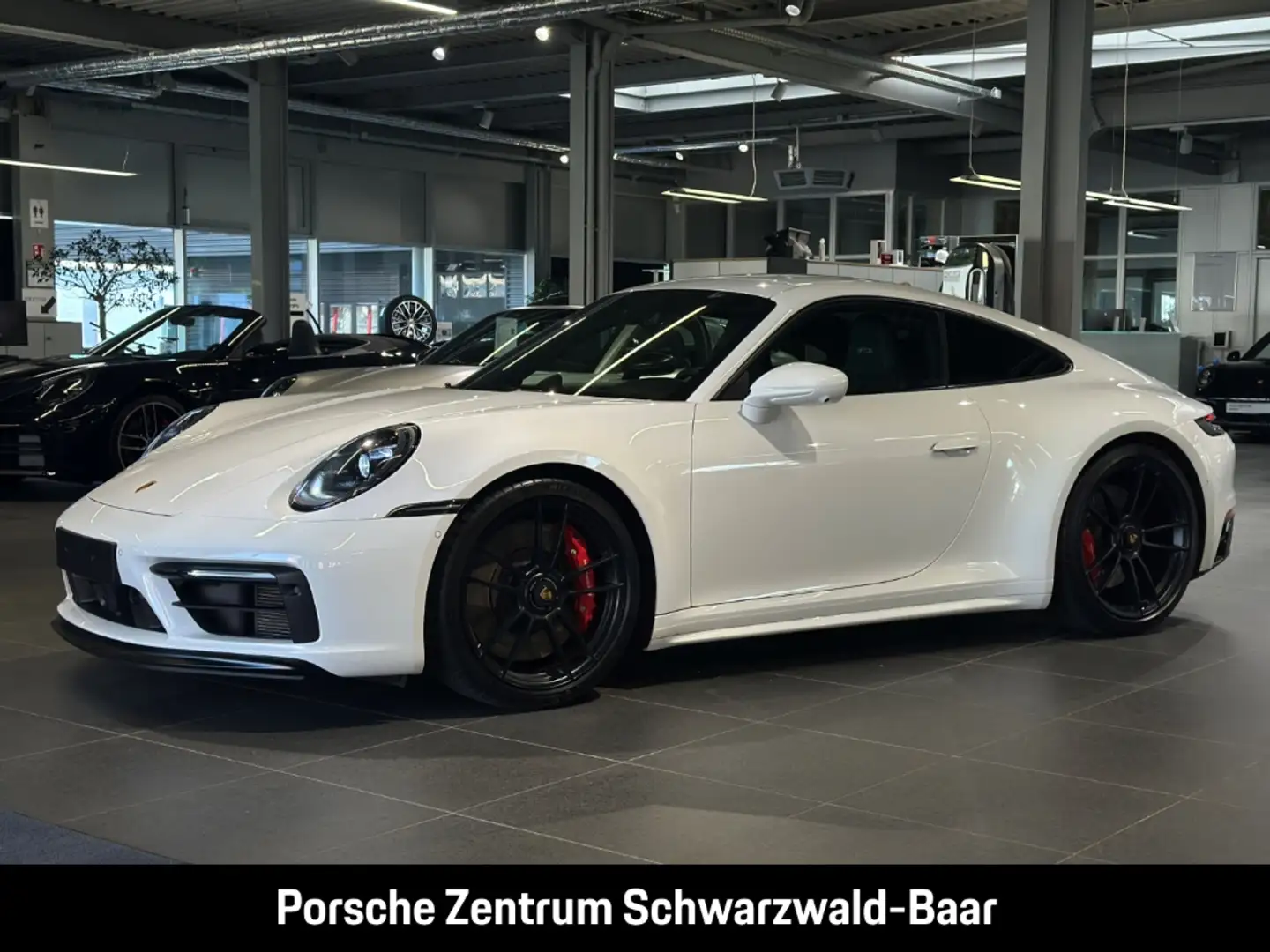 Porsche 992 911 Carrera 4 GTS BOSE Sportabgasanlage LED Blanc - 2