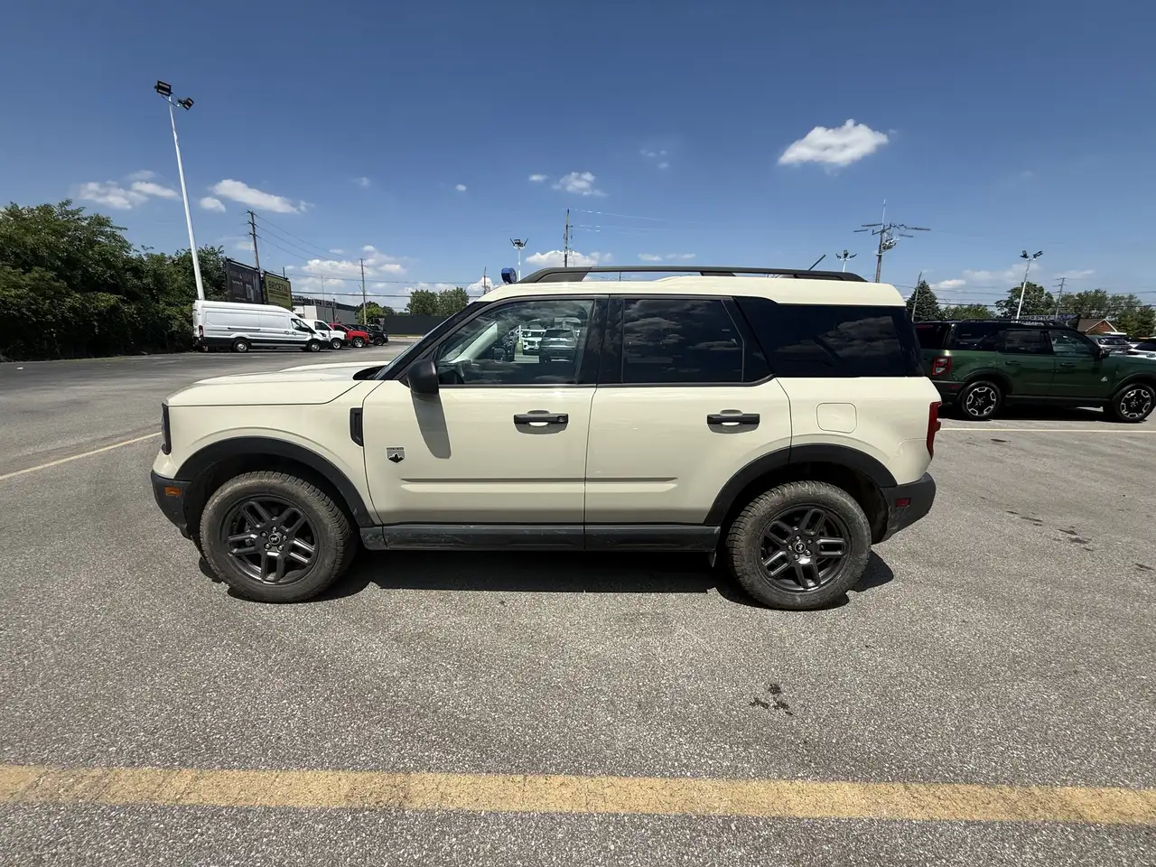 Ford Bronco Sport photo Ford Bronco Sport