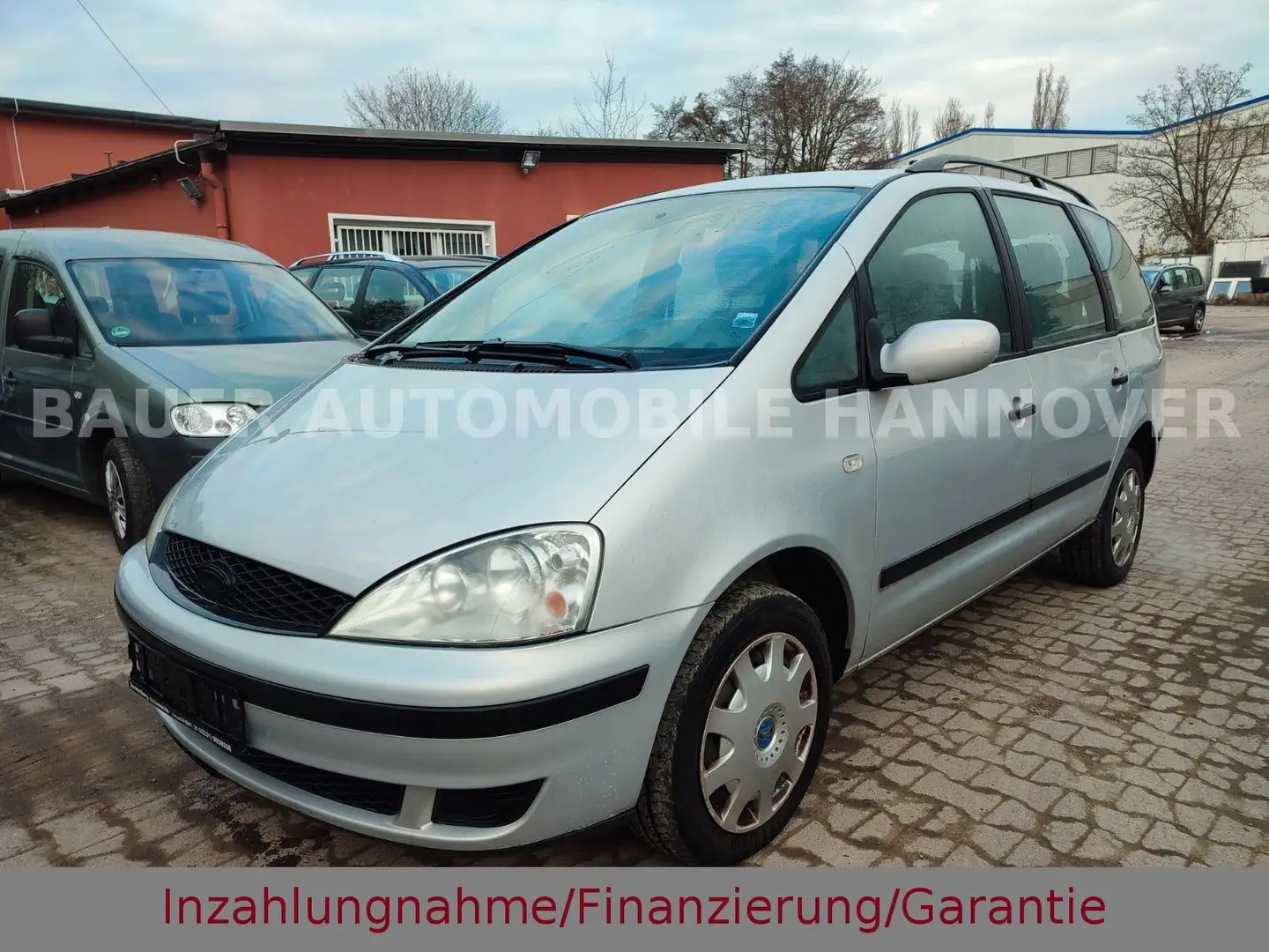 Ford Galaxy 2.0 Ambiente Plateado - 1