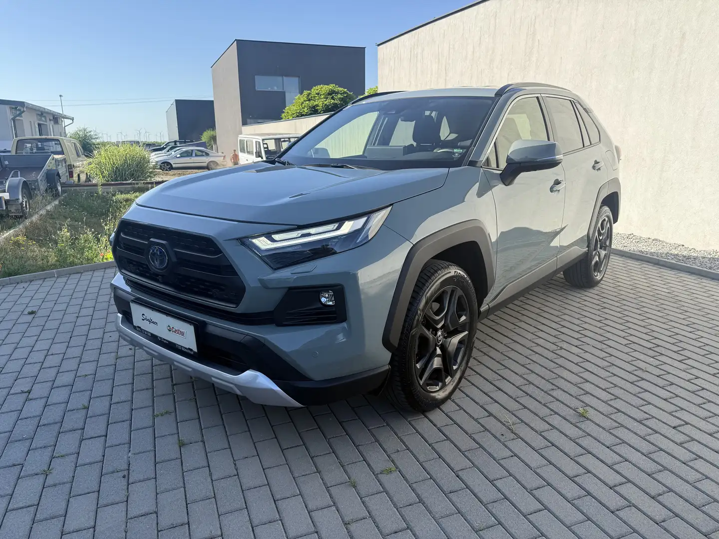 Toyota RAV 4 RAV4 2,5 Hybrid Adventure AWD - 2