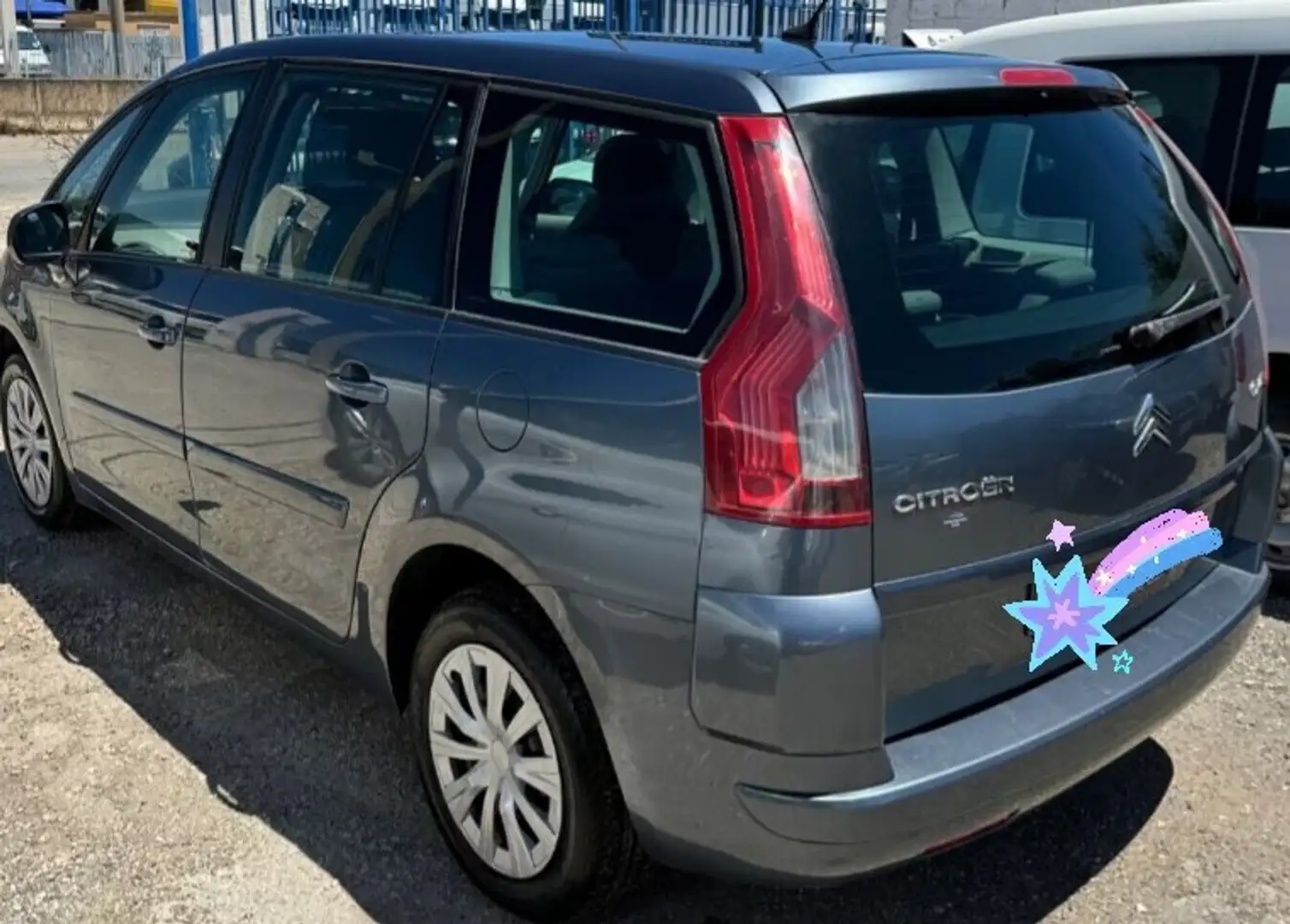 Citroen Grand C4 Picasso C4  Grand Picasso1.6 hdi 16v110cv Grijs - 2