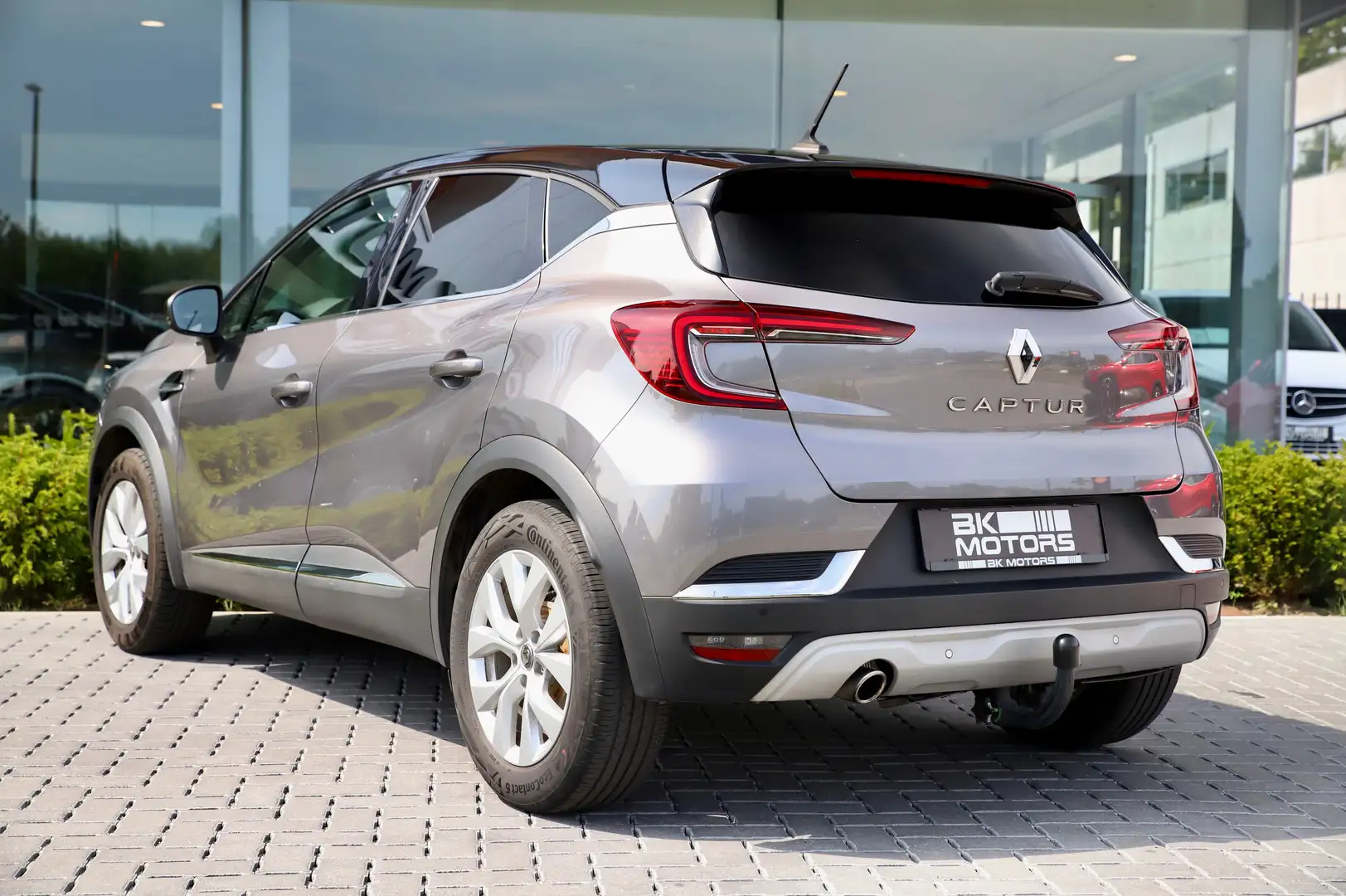 Renault Captur 1.0 TCe Life /TREKHAAK/CAMERA/CRUISE/NAVI/LED/... Gris - 2