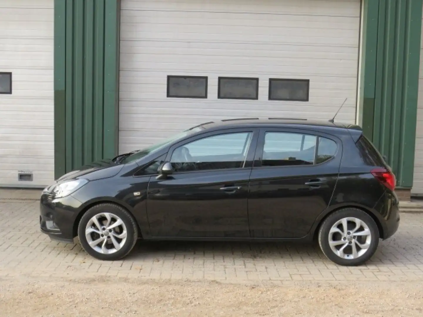 Opel Corsa-e 1.4 EDITION Zwart - 1
