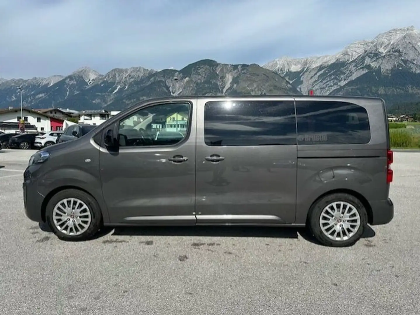 Fiat Scudo KW Doppelkabine 2.0 MultiJet Business L2H1 Grau - 2