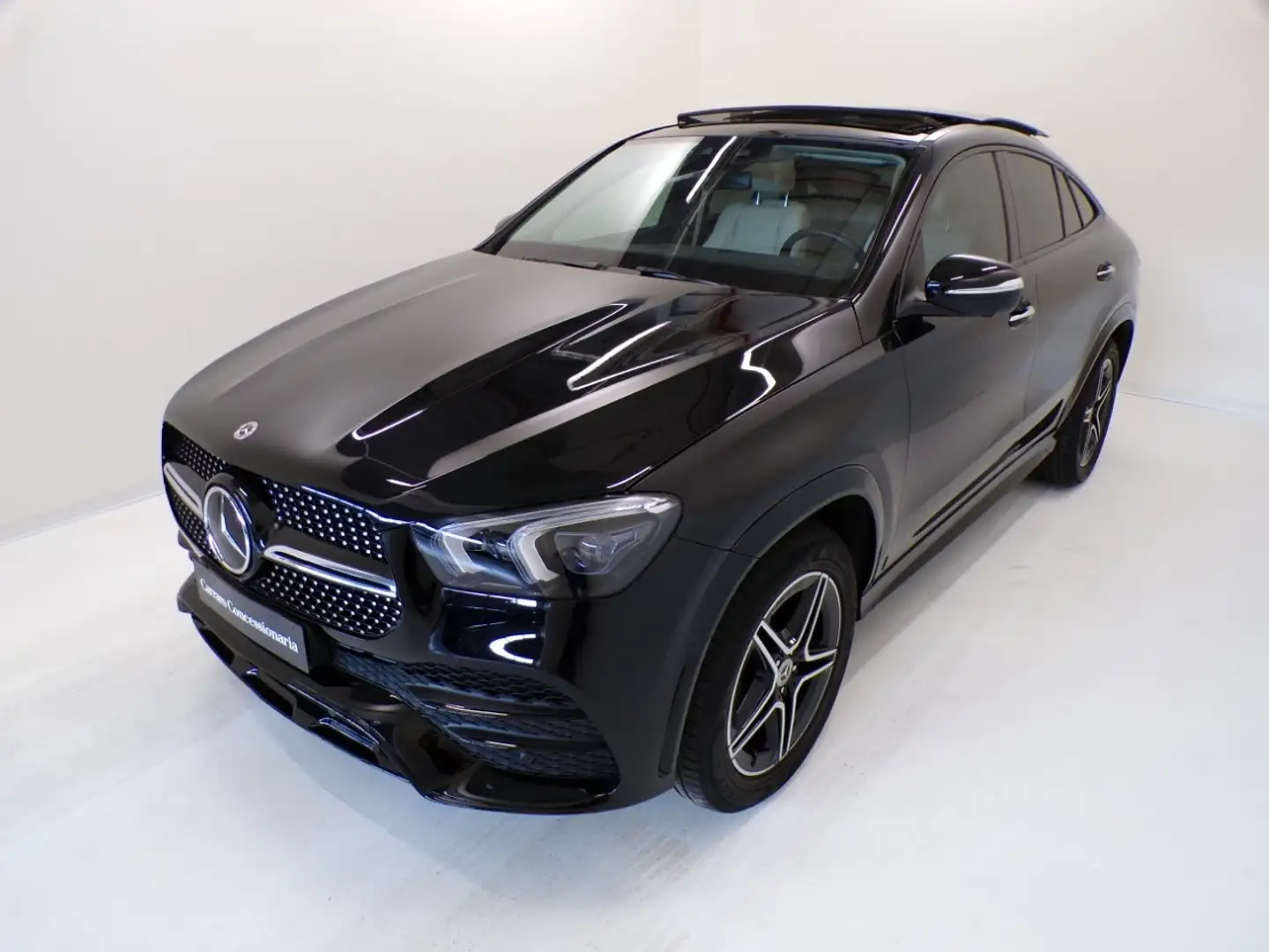 Mercedes-Benz GLE 300 - GLE Coupe 300 d mhev Premium 4matic Černá - 1