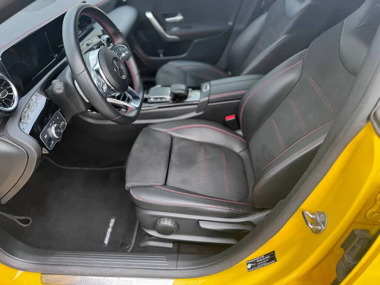 Mercedes-Benz CLA 250e AMG Int. PHEV Shooting Brake Aut., миниатюра 17