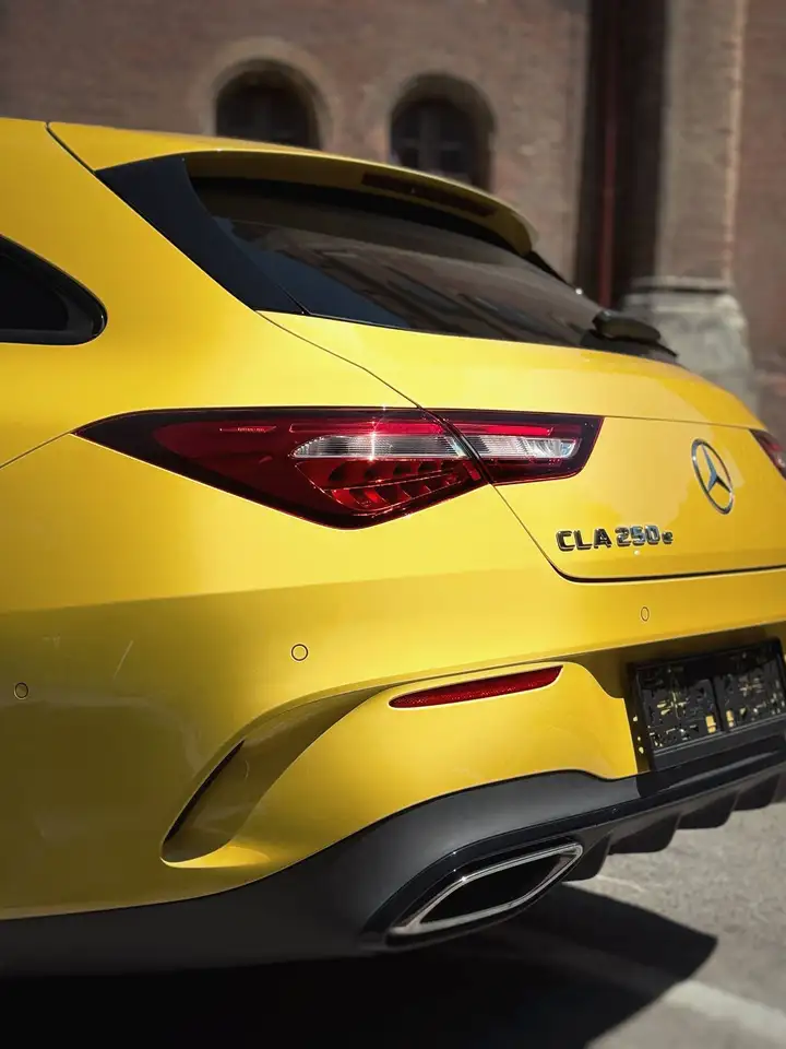 Mercedes-Benz CLA 250e AMG Int. PHEV Shooting Brake Aut., миниатюра 6