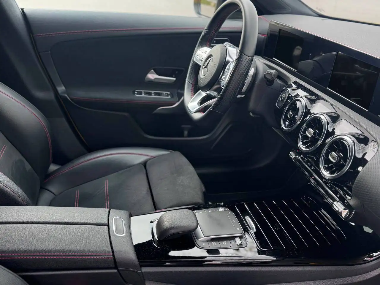 Mercedes-Benz CLA 250e AMG Int. PHEV Shooting Brake Aut., миниатюра 20