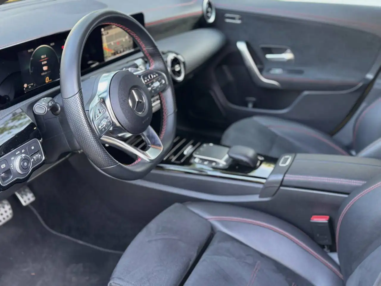 Mercedes-Benz CLA 250e AMG Int. PHEV Shooting Brake Aut., миниатюра 21