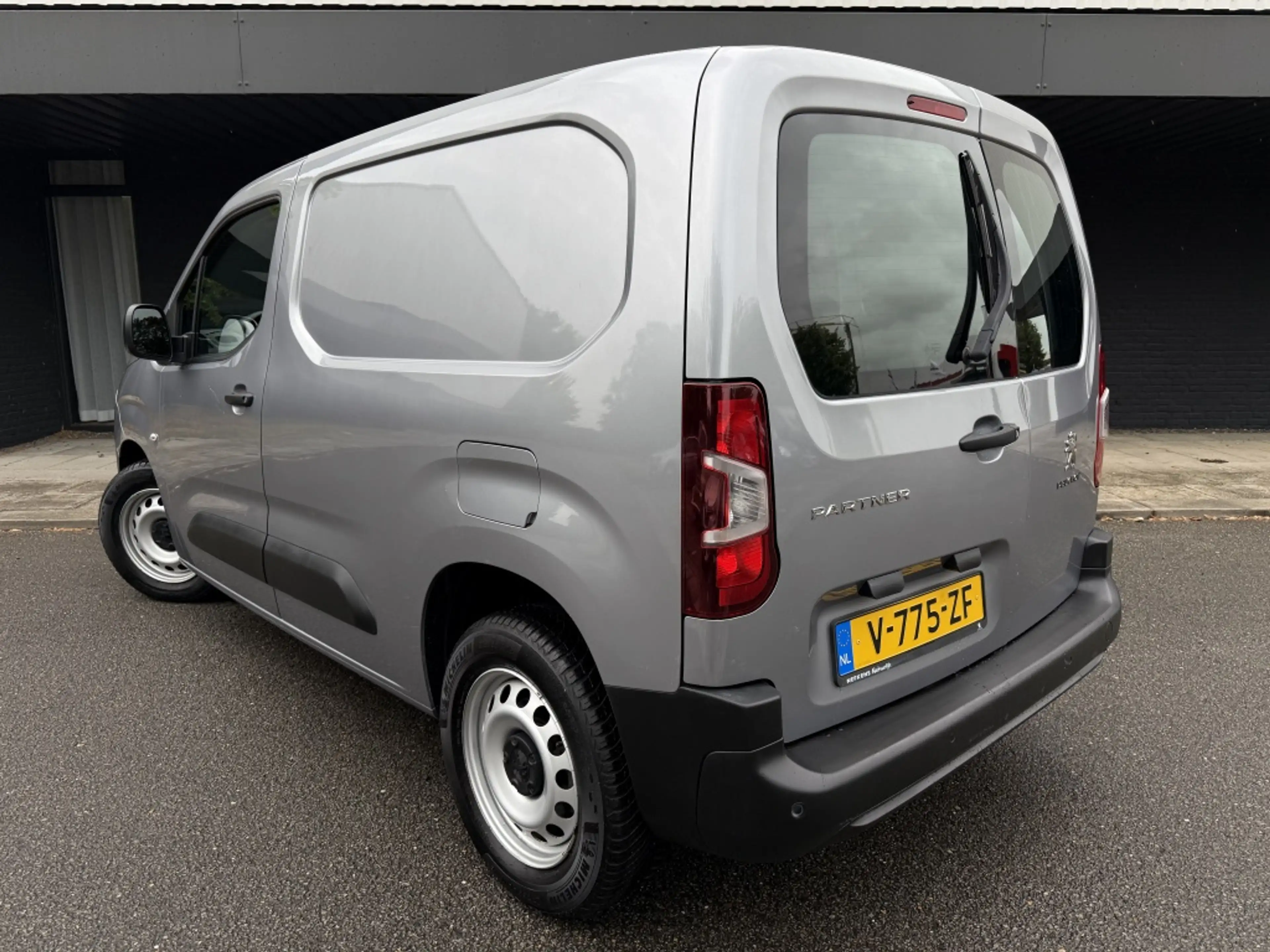 Peugeot Partner 1.6 BlueHDI Grip - Zeer verzorgde bus - — photo 2