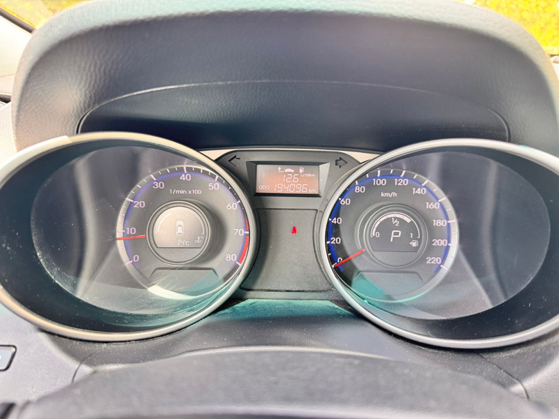 Hyundai iX35 Style AWD | PANO | SHZ | PTS | LEDER — photo 17