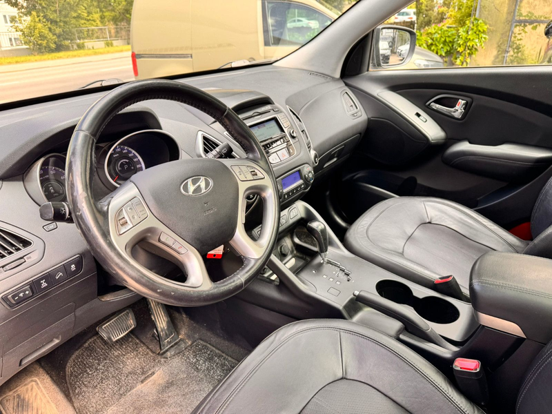 Hyundai iX35 Style AWD | PANO | SHZ | PTS | LEDER — photo 13