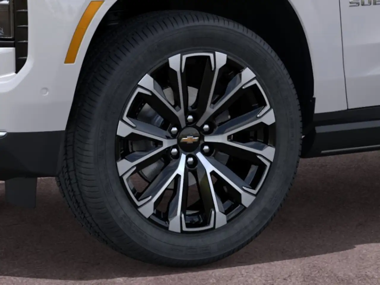Chevrolet Suburban снимка Chevrolet Suburban