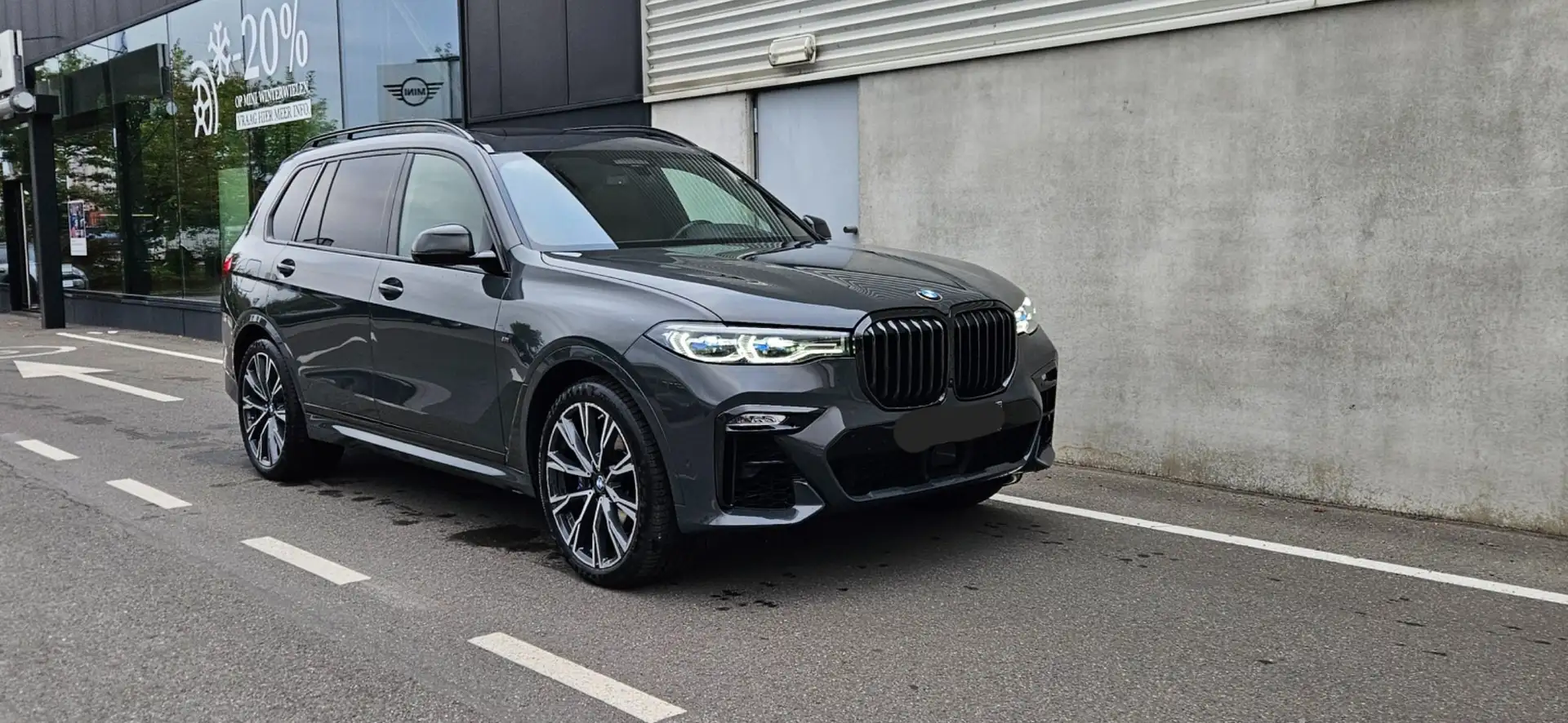 BMW X7 M 50i EXCLUSIEF INDIVIDUAL-MEGA FULL OPTION/1 OWNER Gris - 1