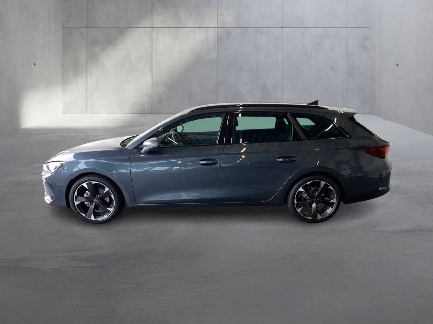 CUPRA Leon 1.5 eTSI DSG 150 PS Grau - 2