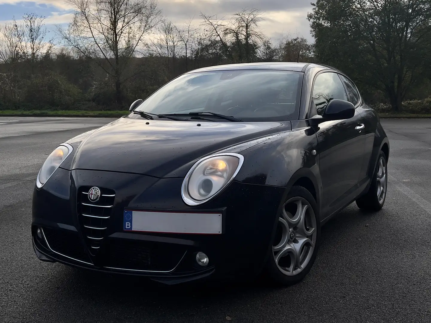 Alfa Romeo MiTo Alfa Romeo MiTo 1.3 JTDm - Exclusive – 2011 Zwart - 1