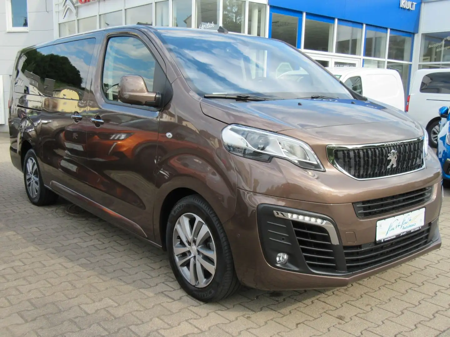 Peugeot Traveller L3 Active BHDi 145 EAT8*Navi*AHZV*Xeno Brun - 1