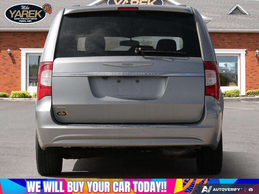 2014 Chrysler Town & Country