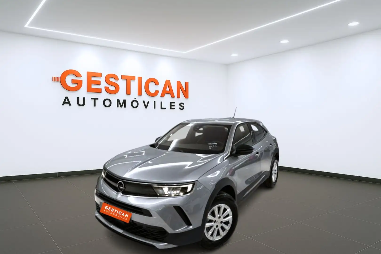 Opel Mokka 1.2T S&S Edition Plateado - 1