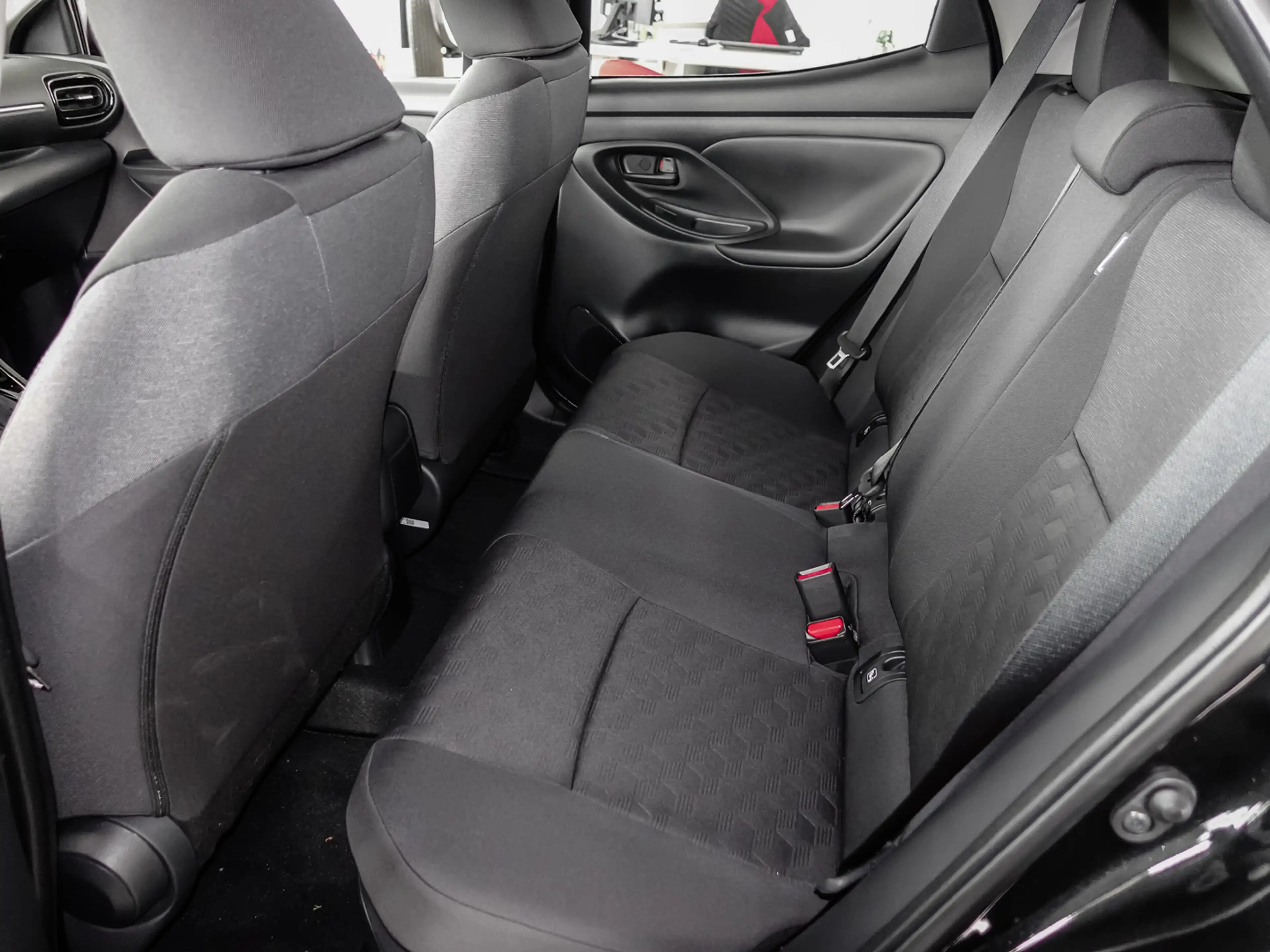 Toyota Yaris Teamplayer +Comfort-P. Nur mit Inzahlungnahme — photo 14