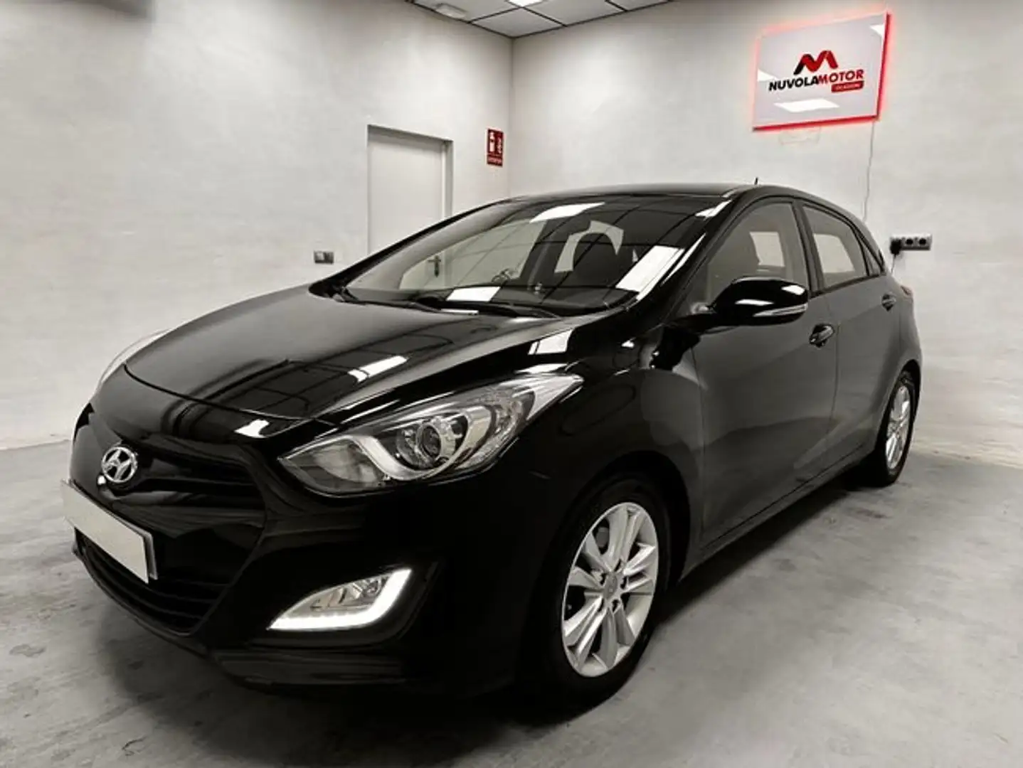 Hyundai i30 1.4 Tecno Negro - 1