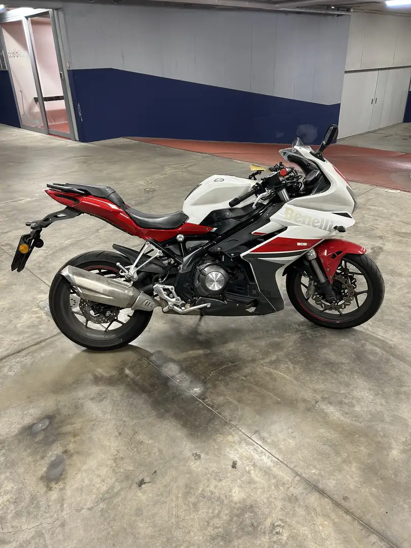 Benelli BN 302 abs - 1