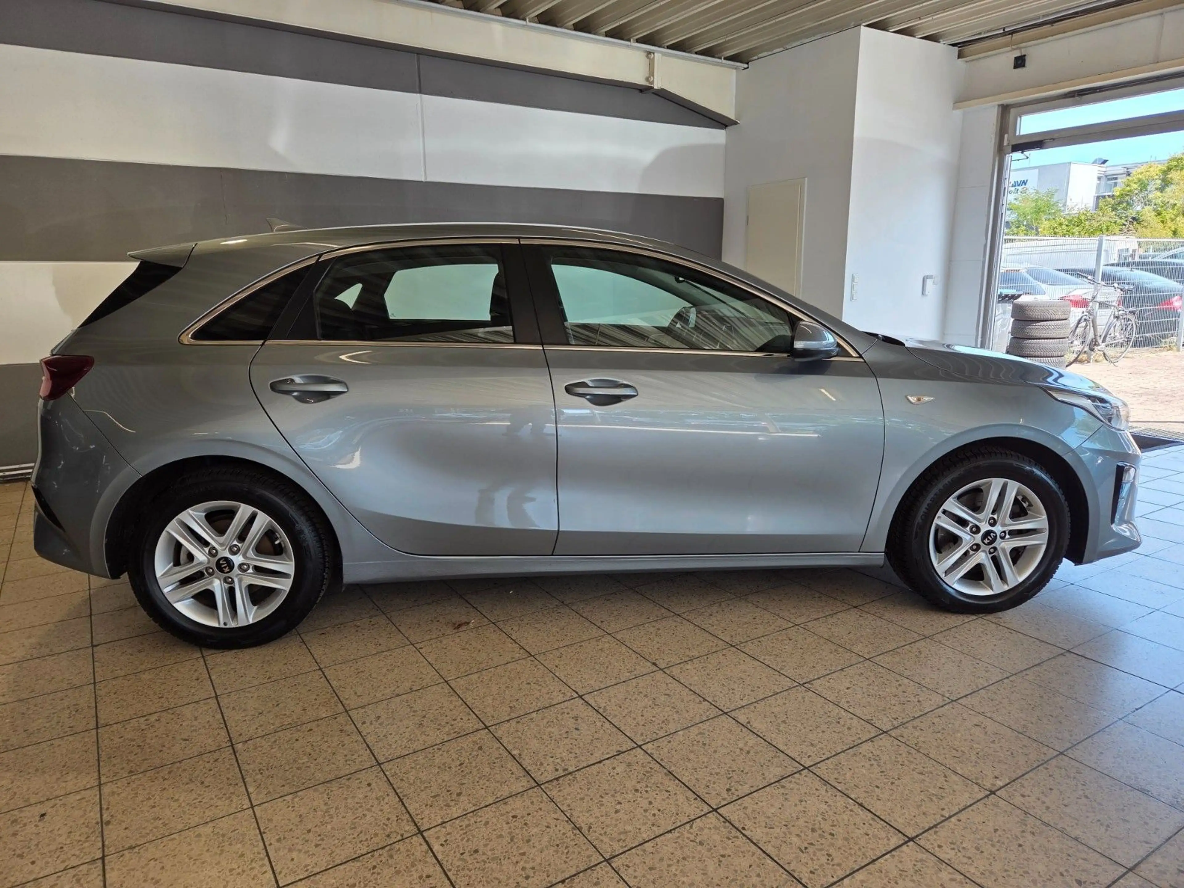 Kia Ceed / cee'd Vision — photo 8