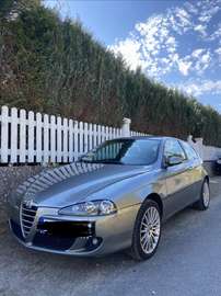 1.6 TS 16V Distinctive Facelift 17"ALU und Xenon