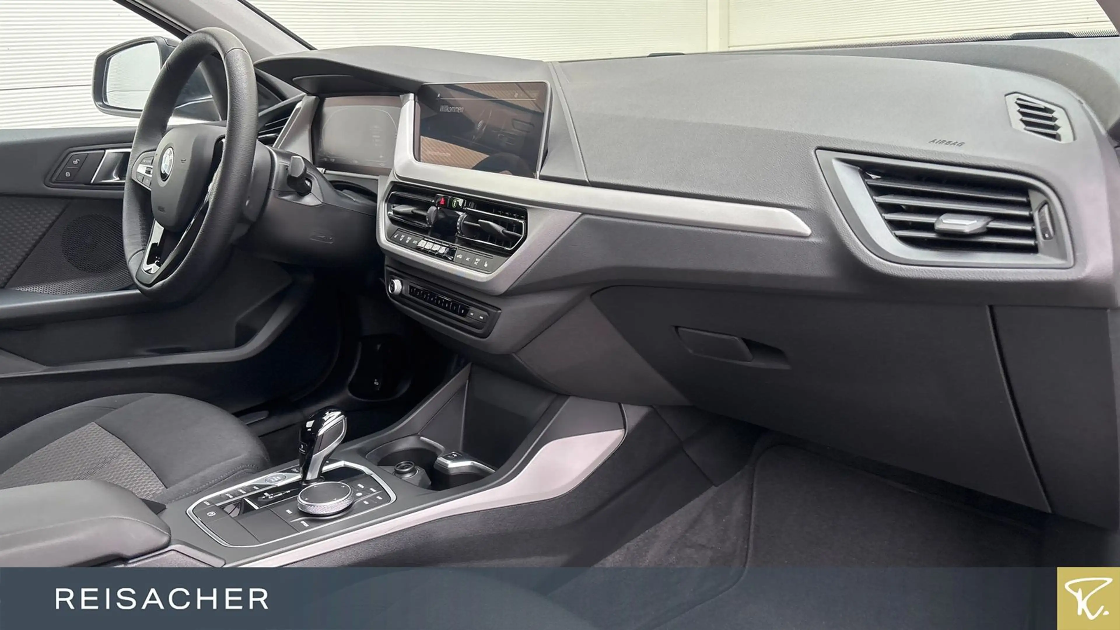 BMW 118 i Aut.Advantage,LCPro.LED,SHZ,PDCv+h — photo 13