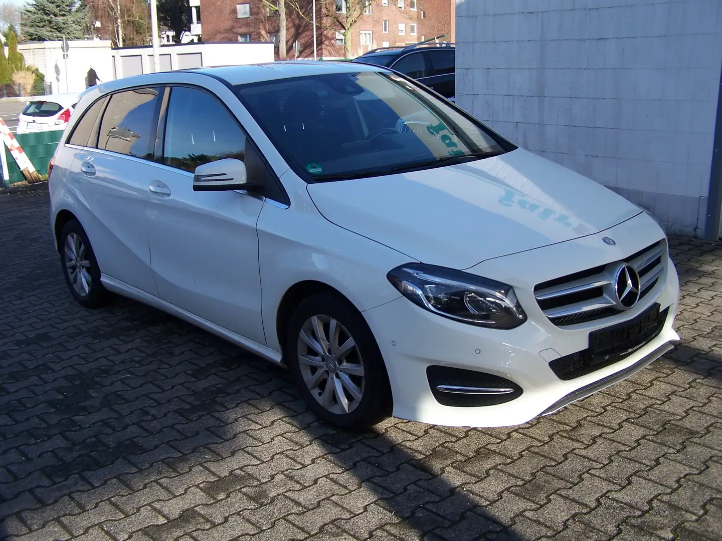 Mercedes-Benz B 180 B 180 Edition 1 (246.242) Blanc - 2