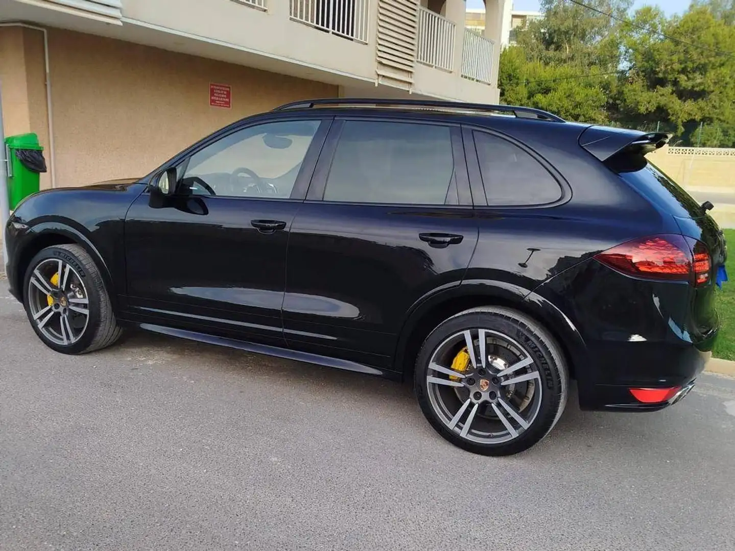Porsche Cayenne Cayenne S Diesel Aut. Negro - 2