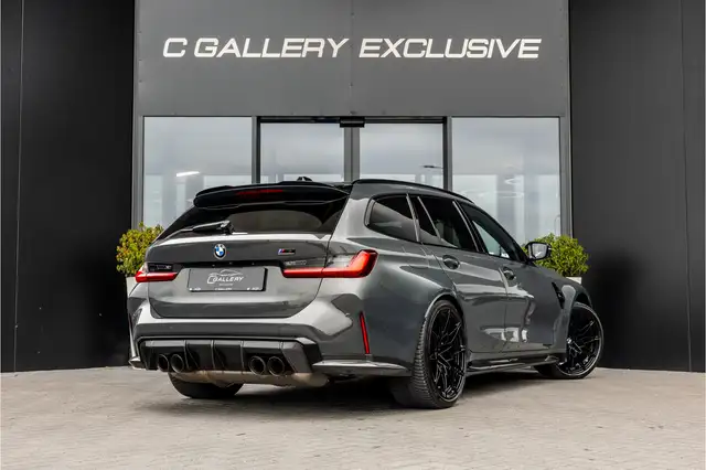 BMW M3 view 7