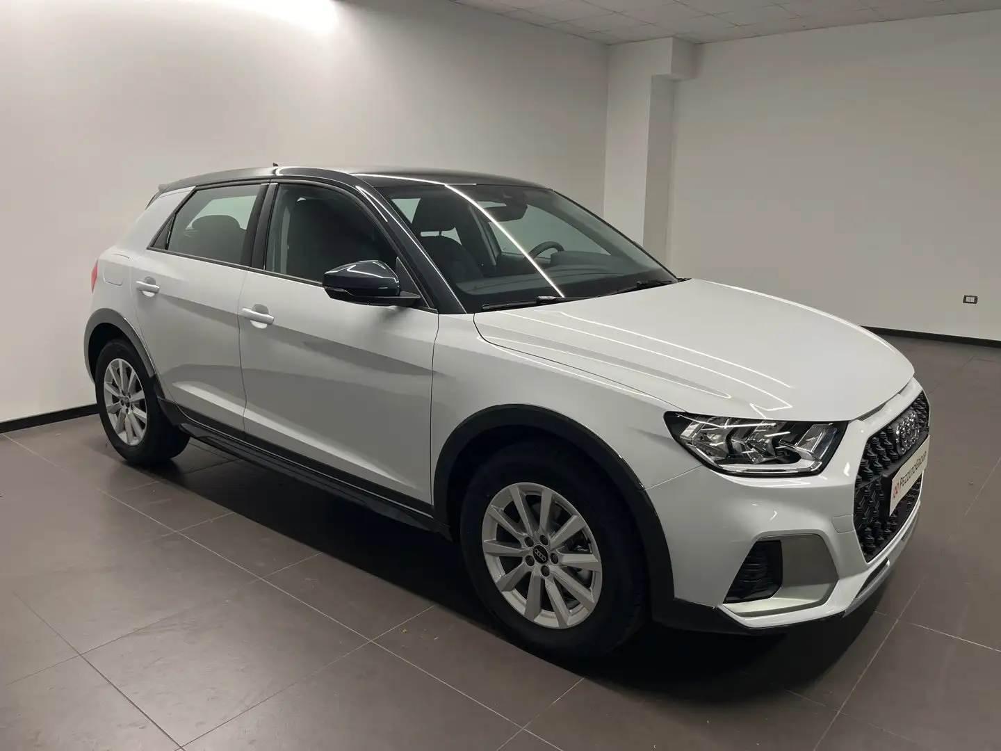Audi A1 Audi allstreet Business 25 TFSI 70(95) kW(CV) 5-m Weiß - 2