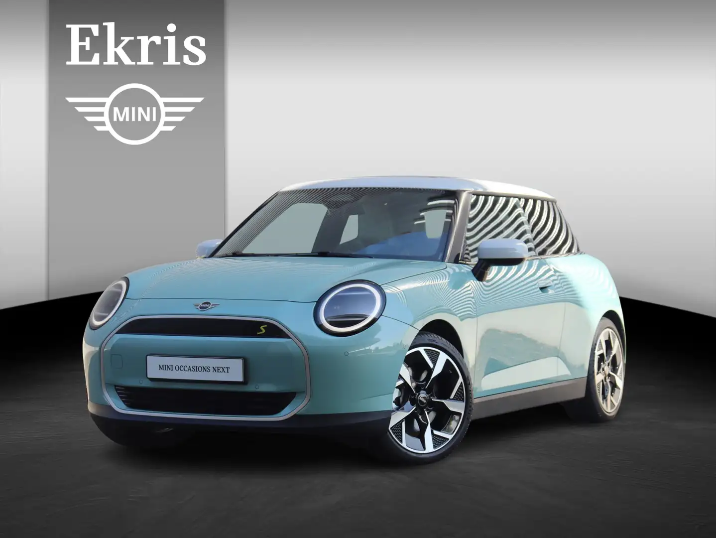 MINI Cooper SE 3-deurs | Favoured Trim + Pakket M + Panodak + Hea Verde - 1
