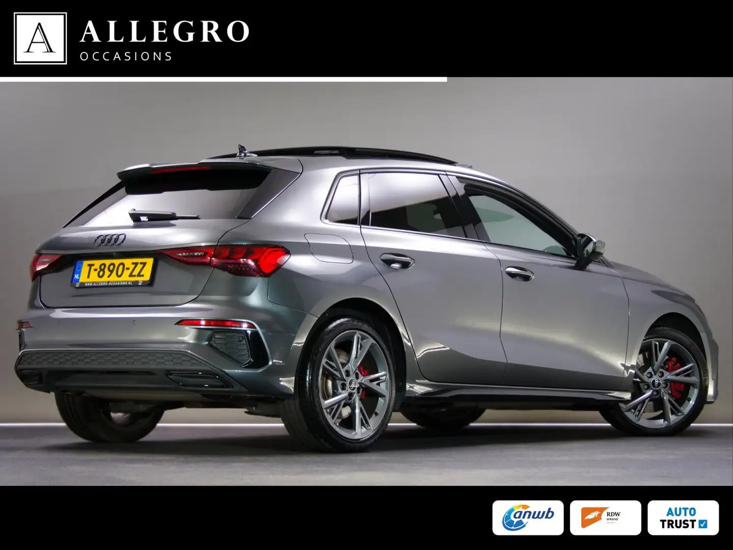Audi A3 Sportback 45 TFSI e S-Line Edition Competition (BA Gris - 2