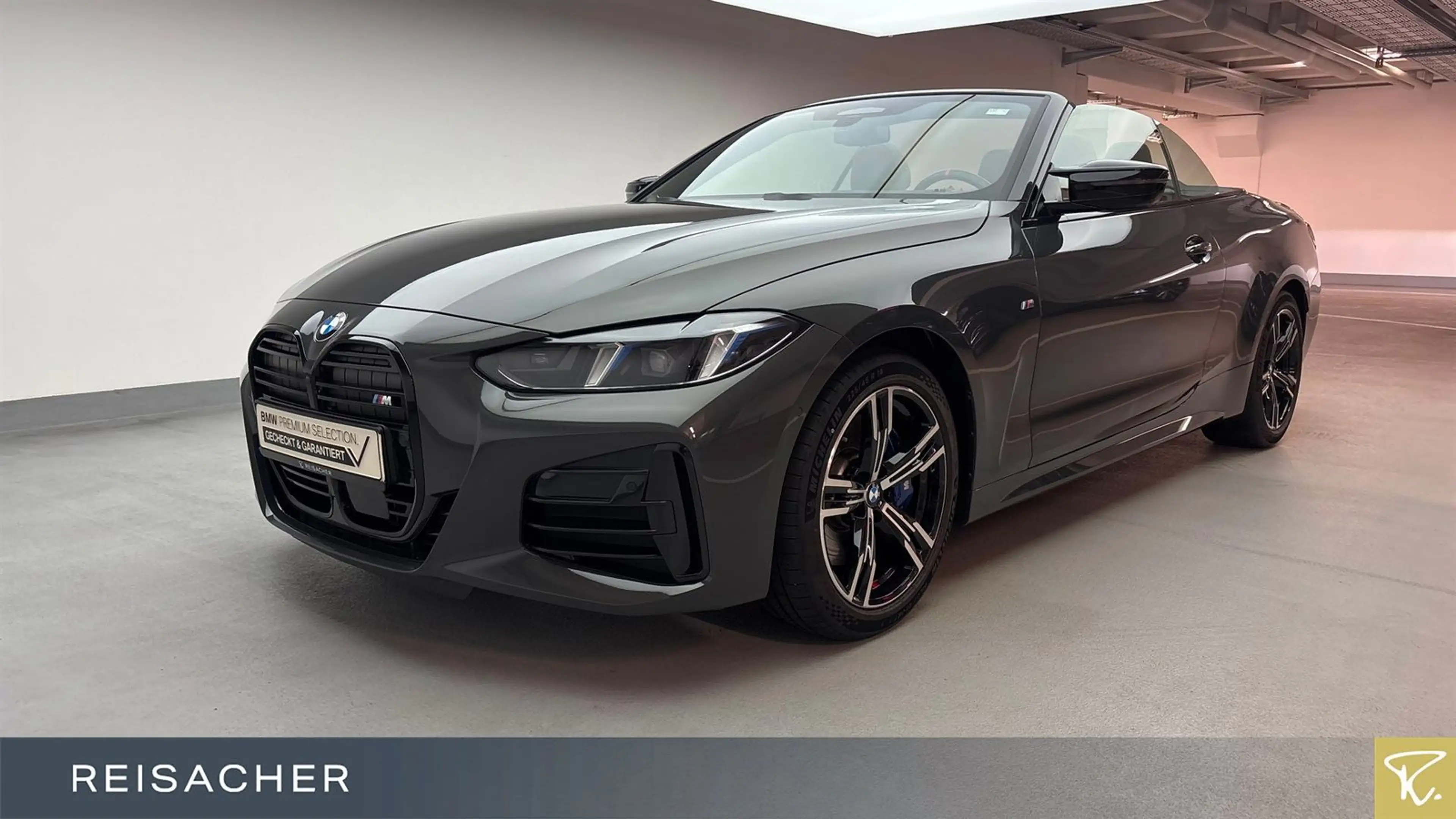 BMW M4 i A xDrive Cabrio AHK,DAProf,Leder,Autom