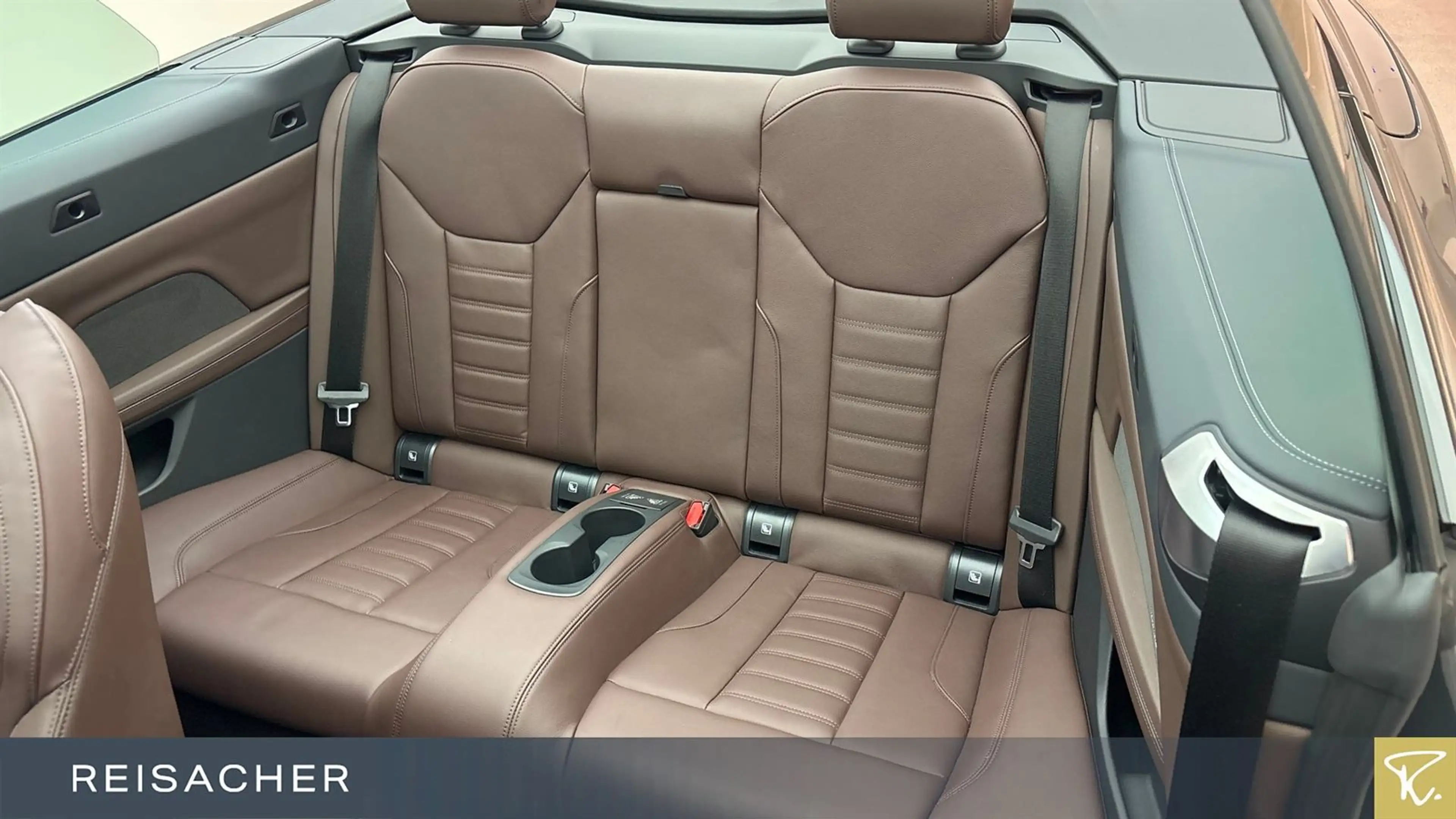 BMW M4 i A xDrive Cabrio AHK,DAProf,Leder,Autom — photo 8