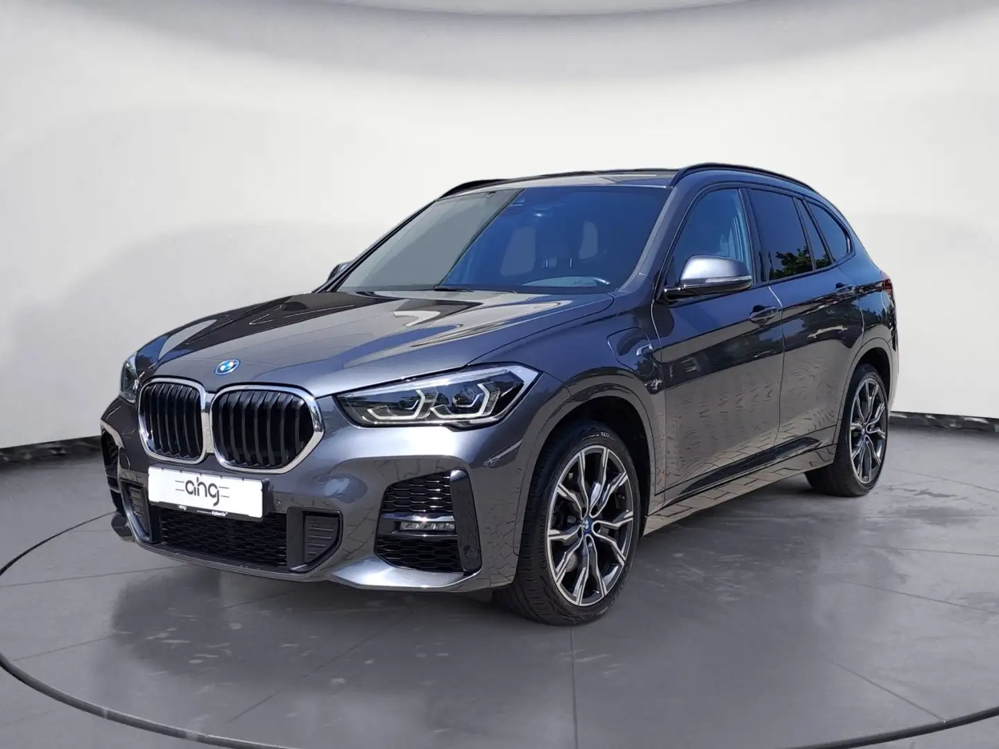 BMW X1 xDrive25e M Sport Steptronic Aut. Klimaaut. Grau - 2