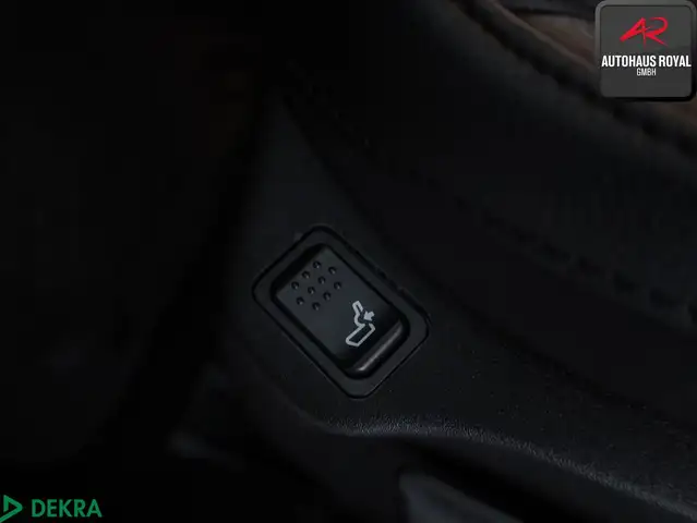 Jeep Compass view 12