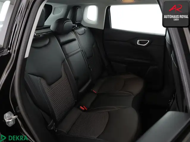 Jeep Compass view 13