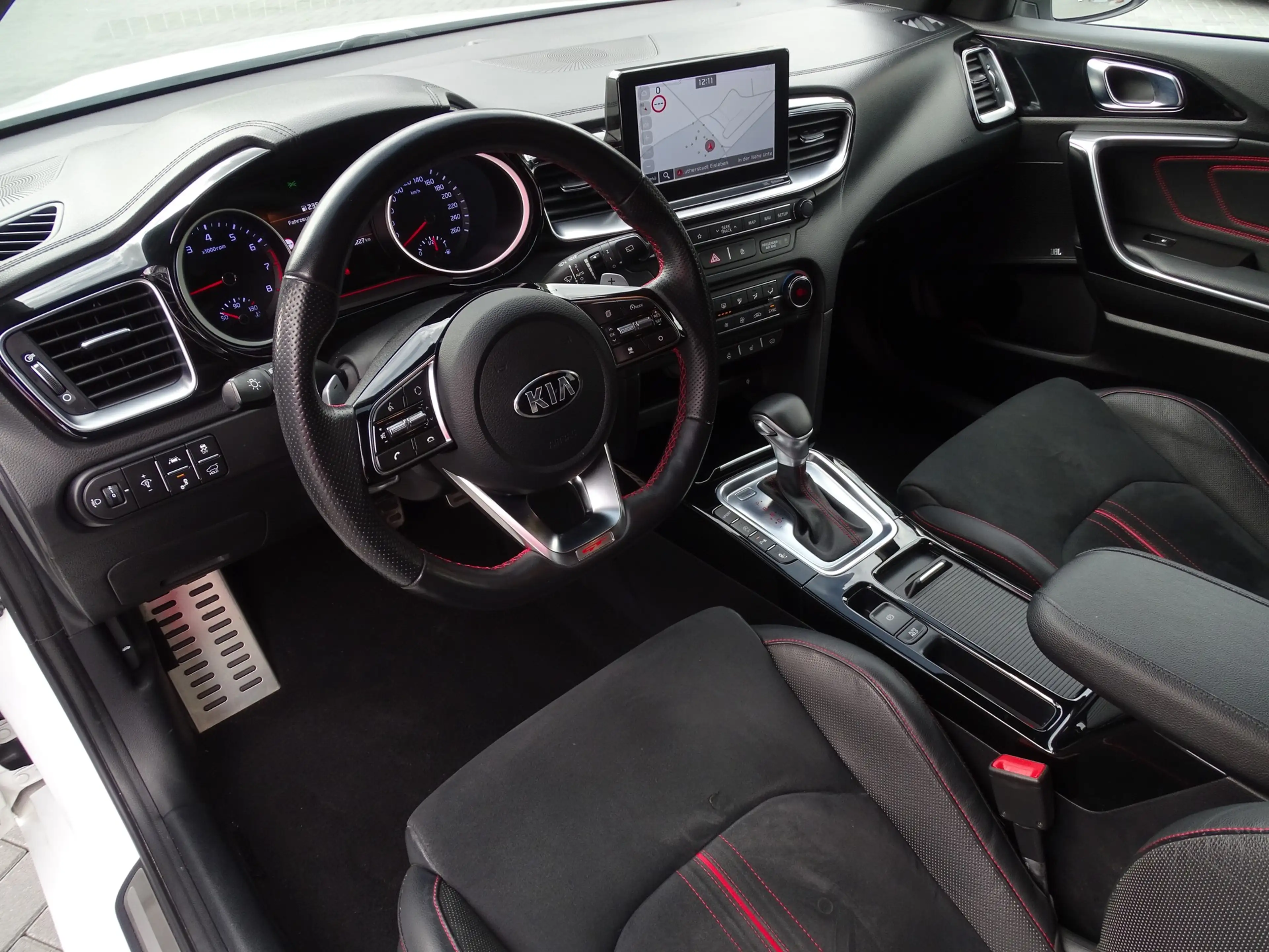 Kia ProCeed / pro_cee'd ProCeed 1.6 T-GDI GT LED JBL Navi ACC Alcantara — photo 8