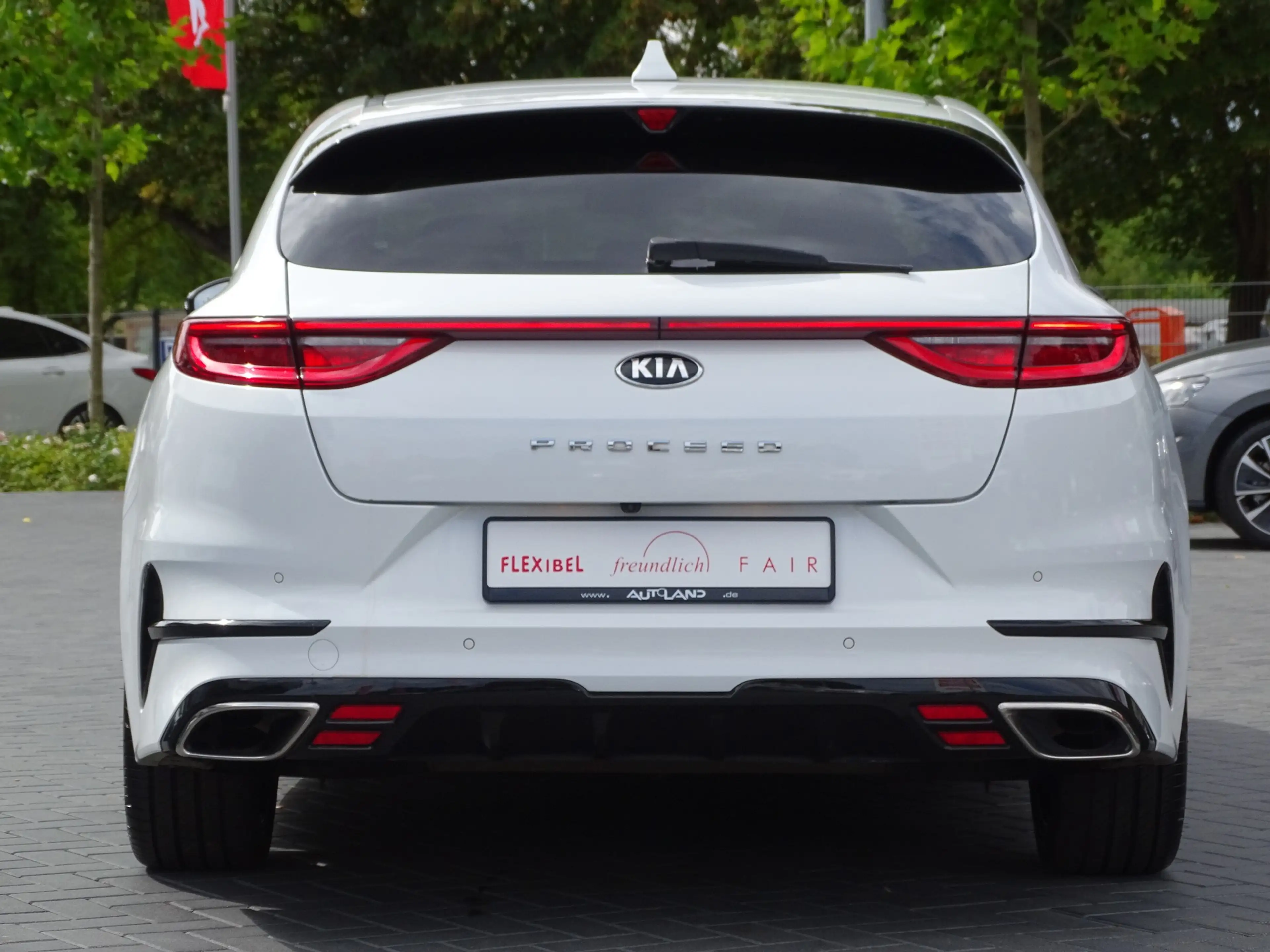 Kia ProCeed / pro_cee'd ProCeed 1.6 T-GDI GT LED JBL Navi ACC Alcantara — photo 4