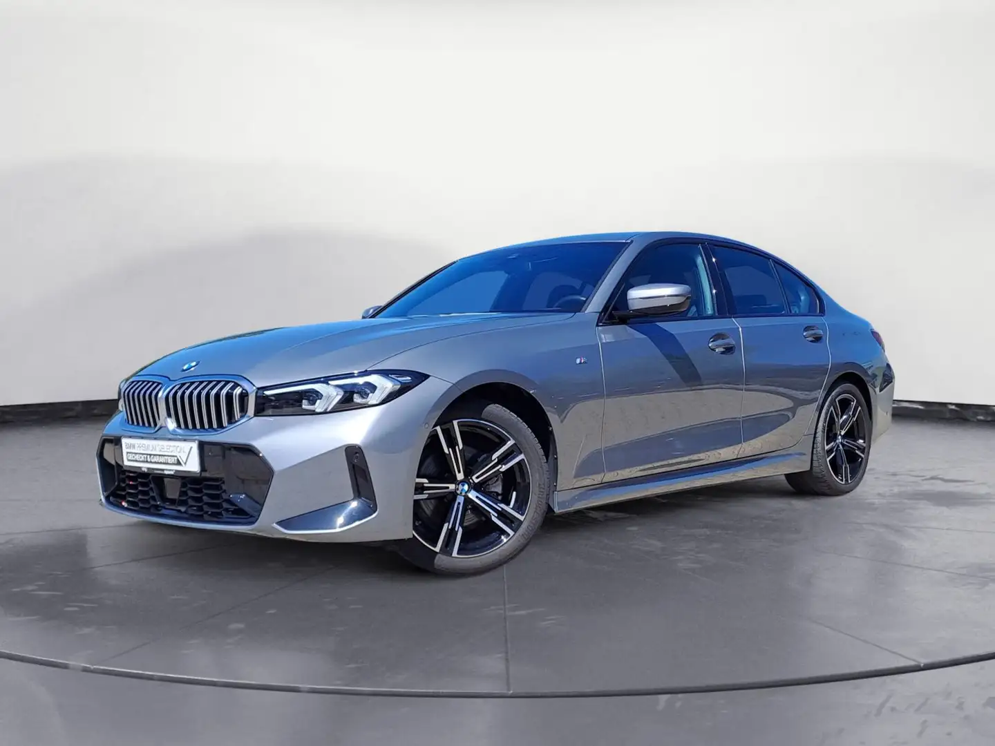 BMW 320 i M Sport AHK RFK HiFi LED Sitzheizung Grau - 2