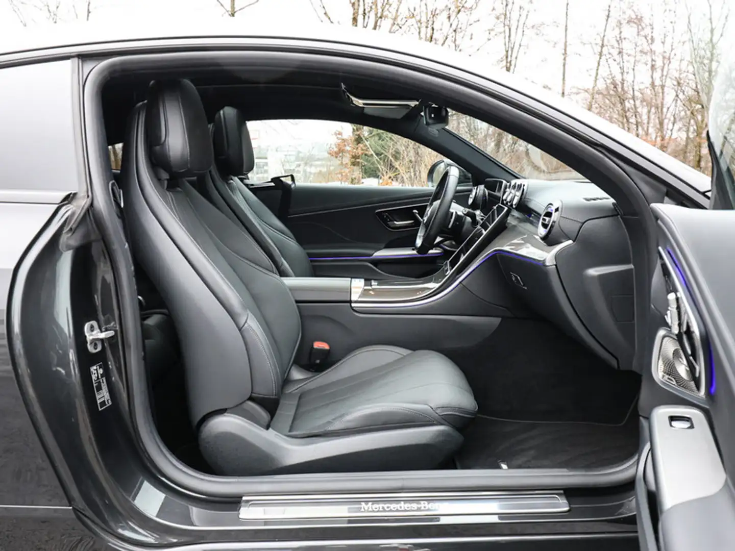 Mercedes-Benz CLE 200 Coupé AMG-Sport/Pano/Burm/HUD/Stdhz/20' Grau - 2